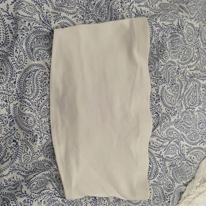 Linne  - Vitt linne från H&M i storlek S