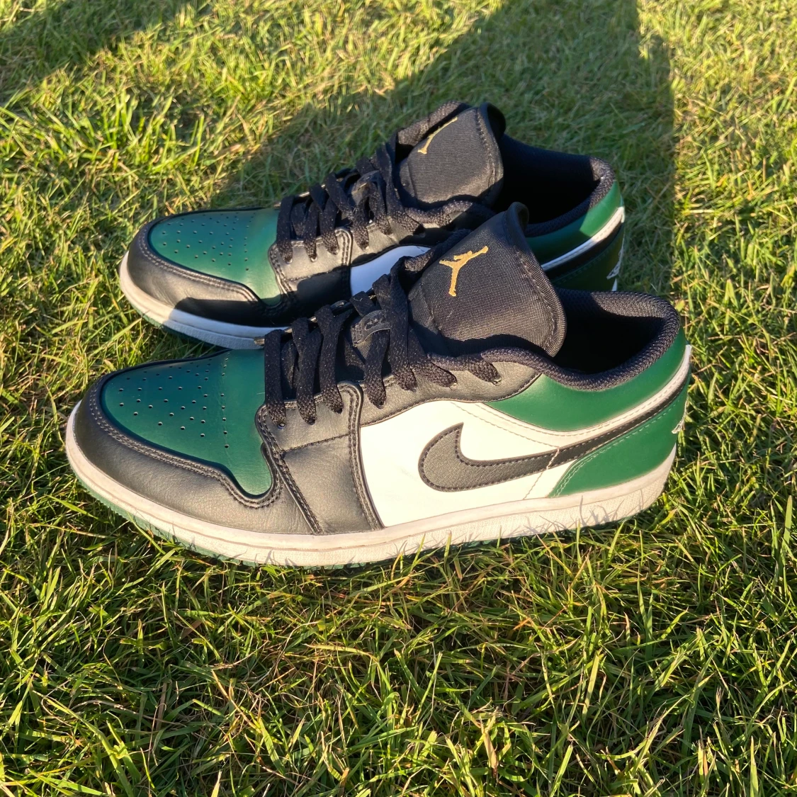 Jordan 1 low Green Toe  - 90