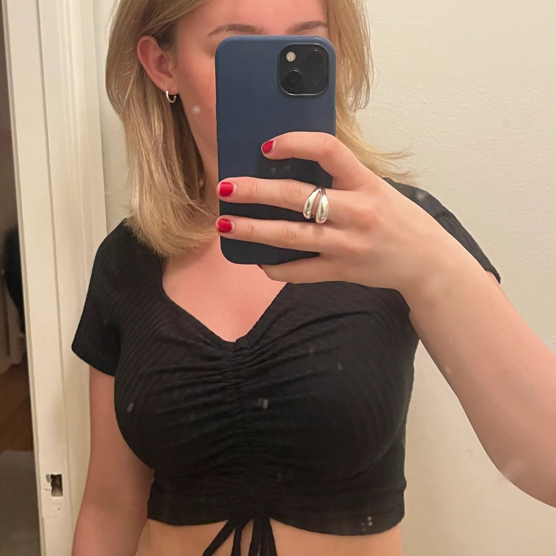 svart croppad topp - 90