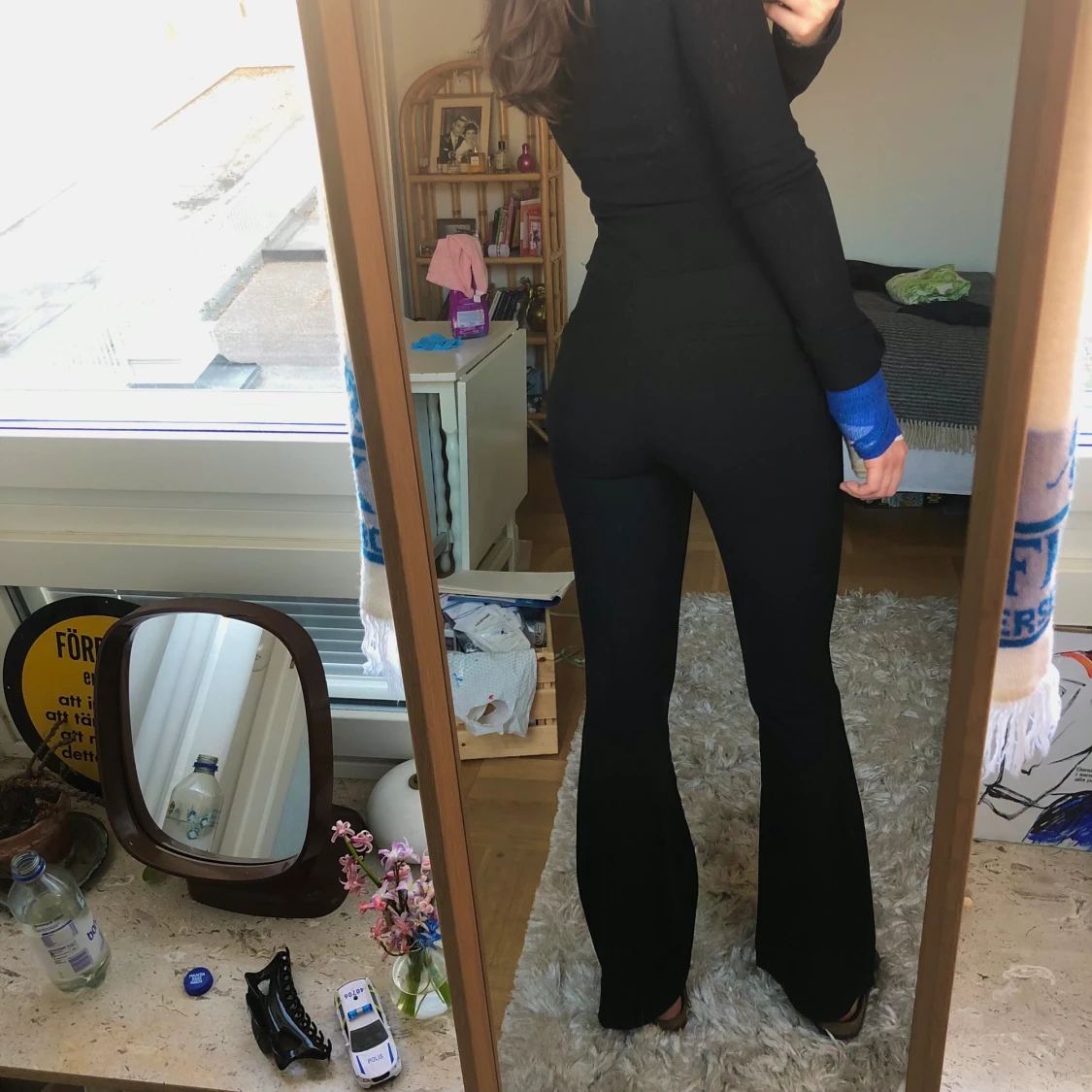 Svarta kostymbyxor  - 90