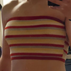 Tube topp - En randigt tube top I storlek xxs!
