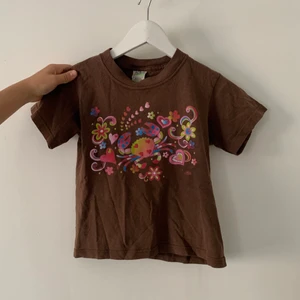 Babytee  - Babytee topp perfekt nu till vår och sommar passar xs-m inga defekter