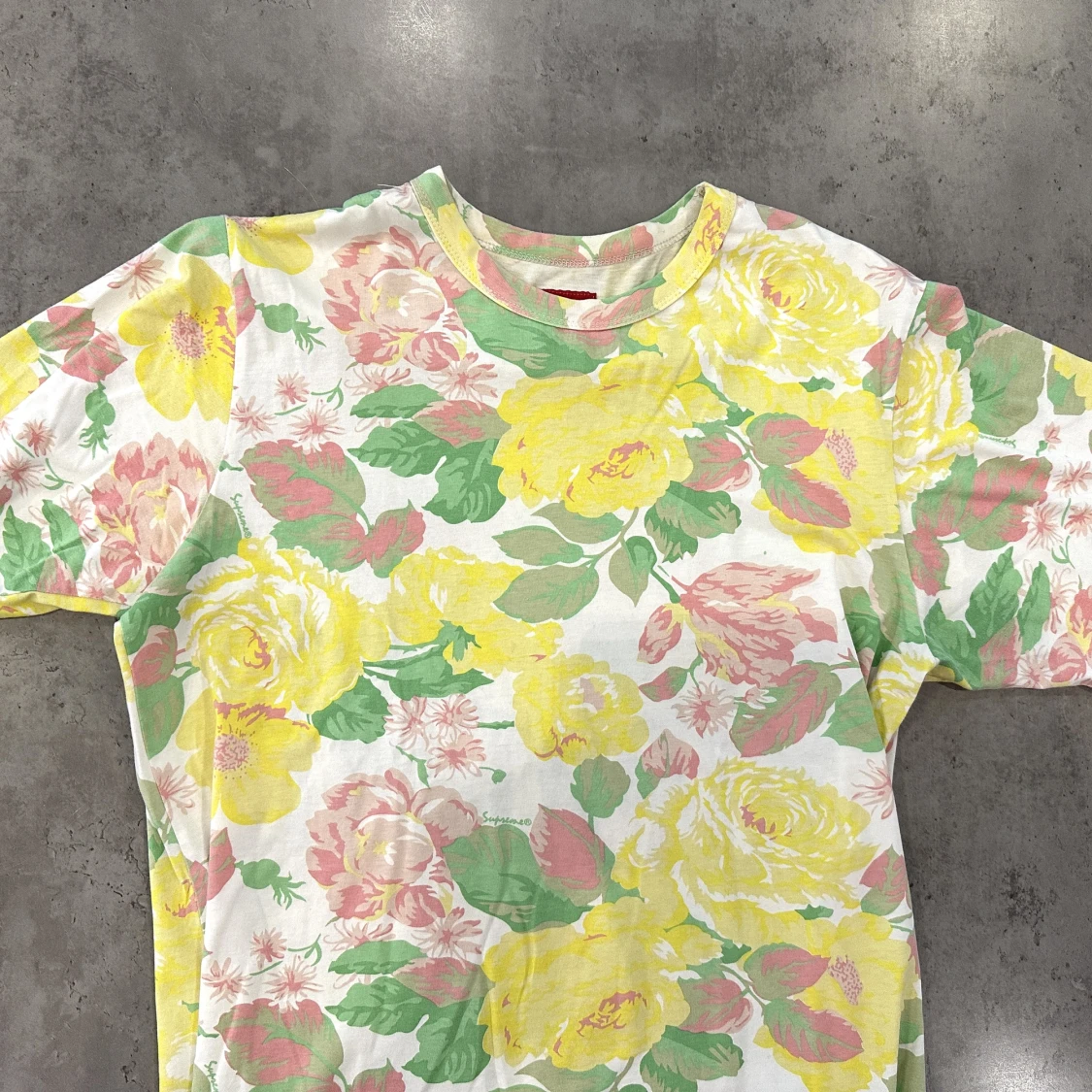 Supreme Flower Tee White *NY* - 91