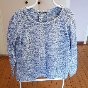 Tjockare tröja - Tjockare tröja. Storlek XL