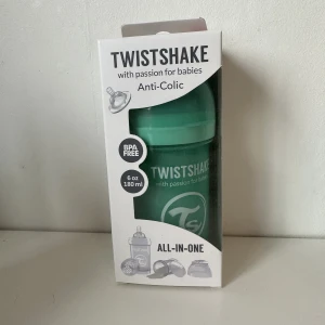 Nappflaska från Twistshake  - Ny nappflaska från Twistshake.180ml