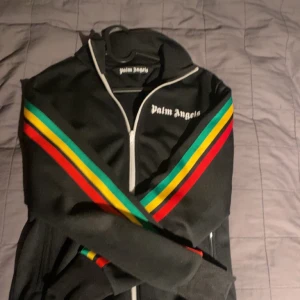 Palm Angels - Palm angels Size S  Nästintill nyskick inga flaws.