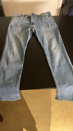 Blå jeans från H&M - Blå jeans från H&M