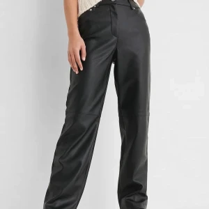 Skinnbyxor - Säljer mina skinnbyxor i mycket bra skick!