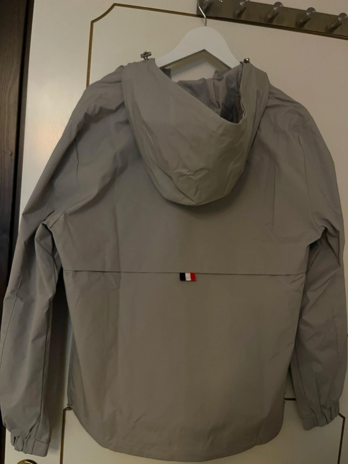 Grå vindjacka  - 3