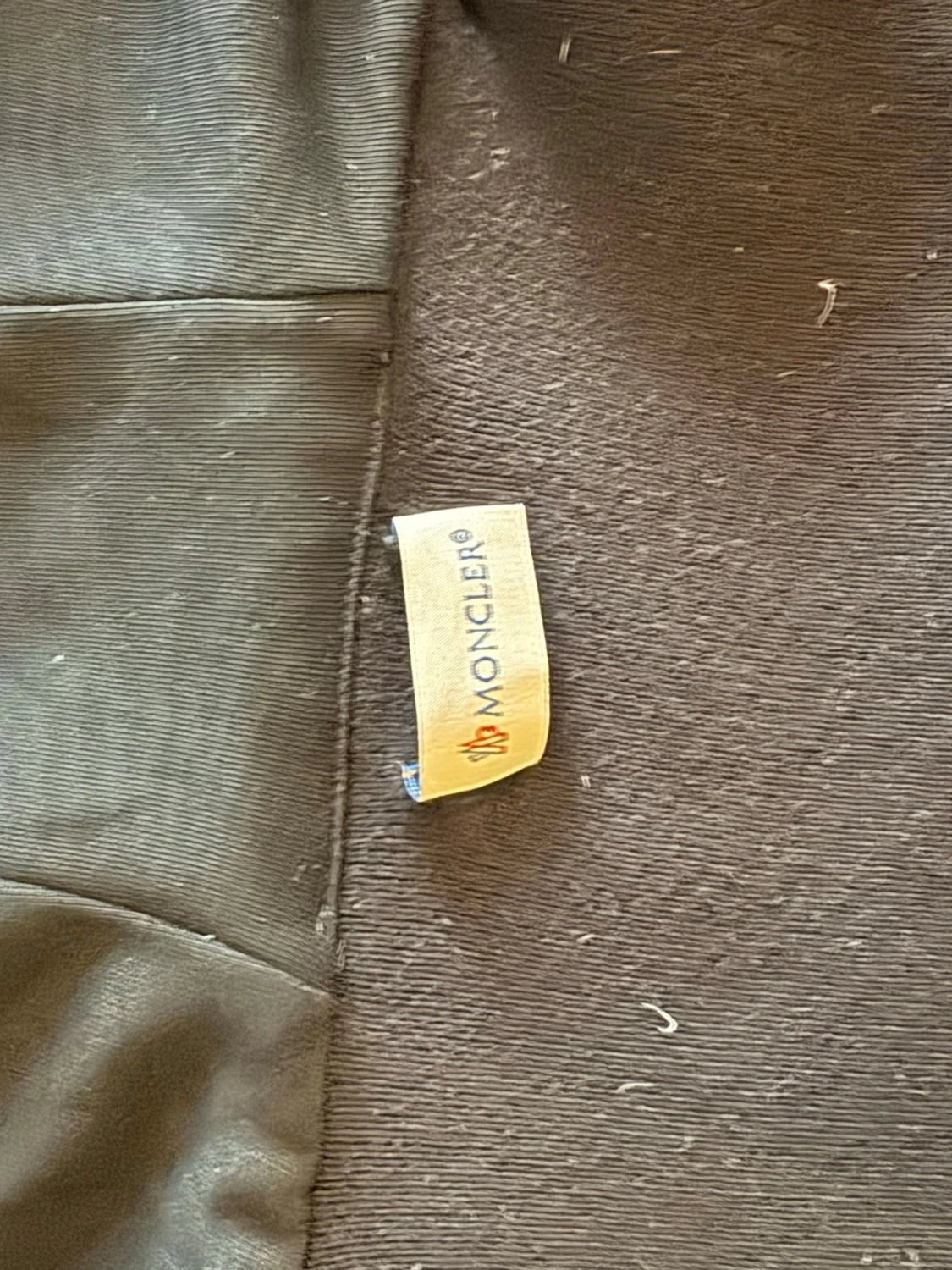 Svart pufferjacka  - 4