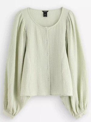 grön blus lindex - I fint skick, endast använd en gång med säljs för att den inte kommer till användning🌺