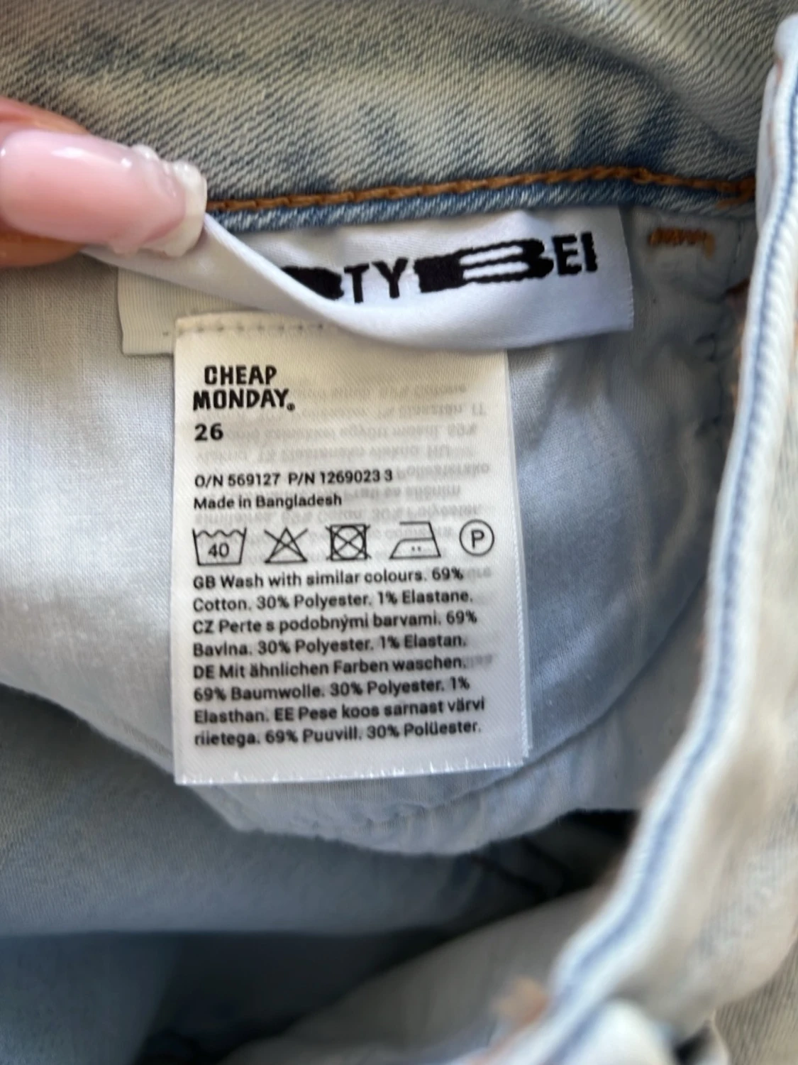 Ljusblåa mini jeansshorts Cheap Monday - 4