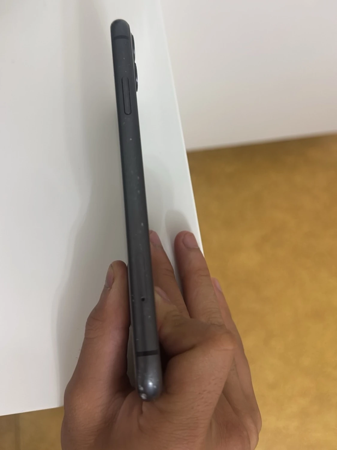 Svart iPhone 11  - 2
