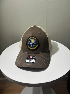  truckerkeps Richardson - Helt ny Richardson keps som är aldrig använd.             Storlek:M  