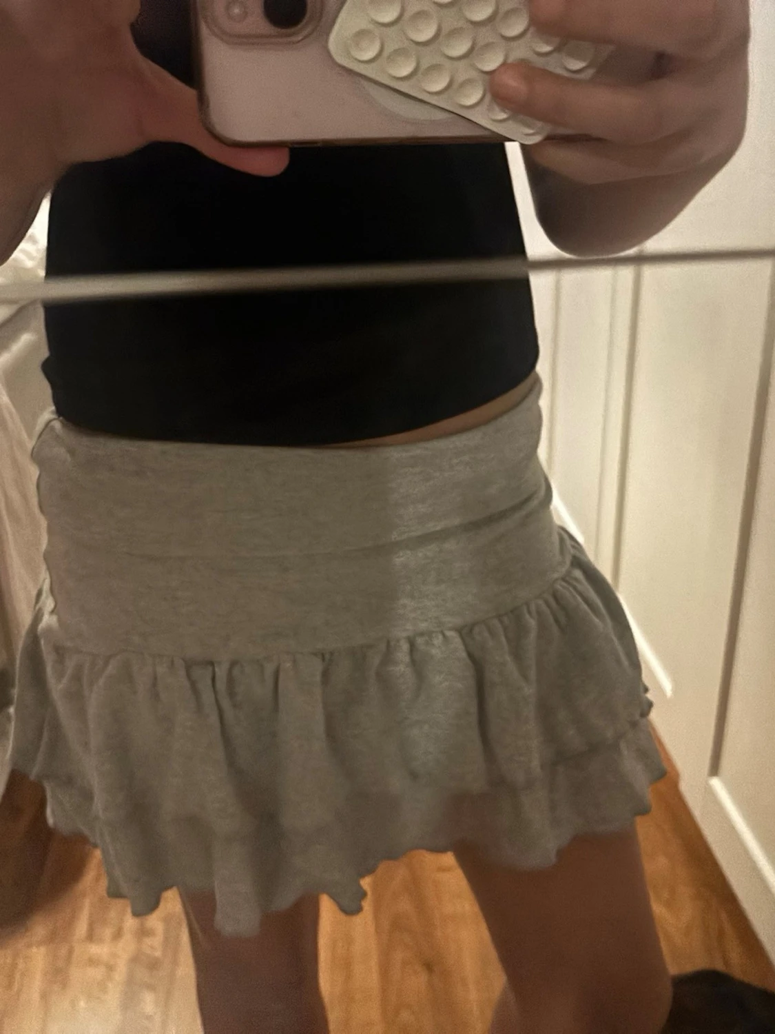 Grå volangkjol i bomull - 2