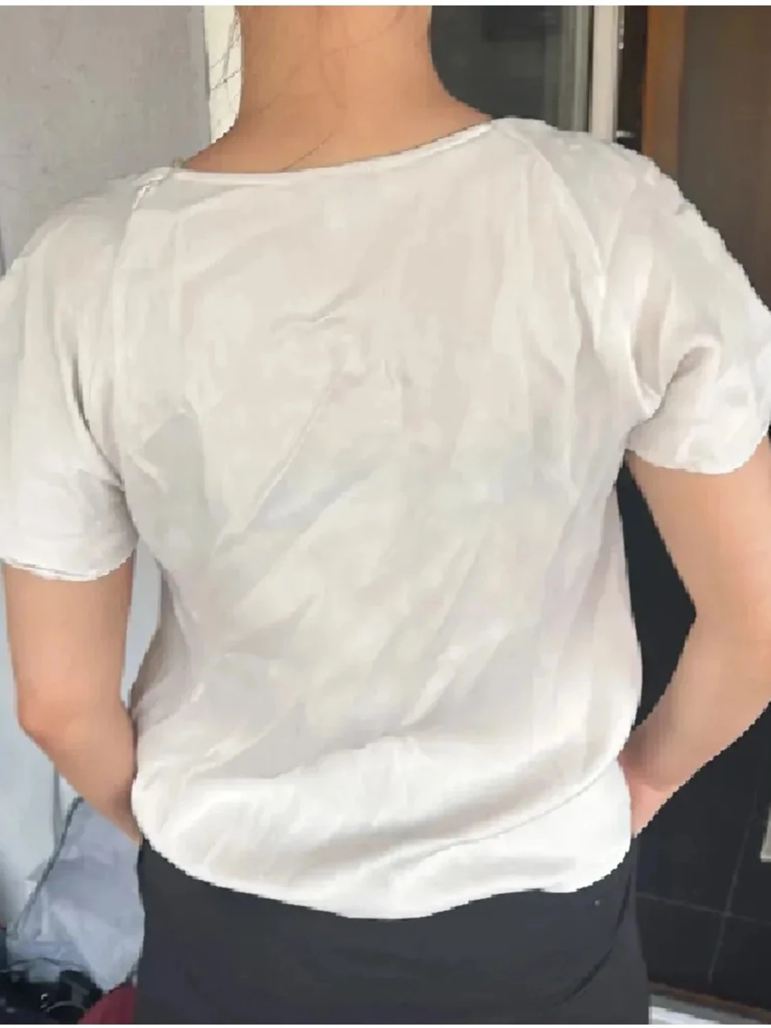 Vit topp med snörning framtill - 4