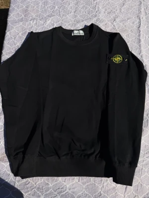 Stone island black sweater - Size S, true to size. As new. Very comfortable and never worn