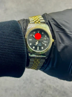 Rolle - Fin klocka som sticker ut som fan och tar mycket komplimanger 