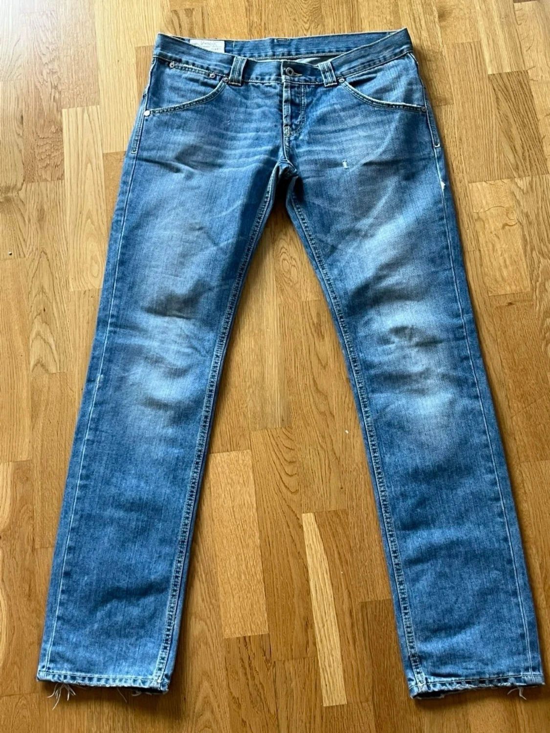Blåa jeans från Dondup  - 2