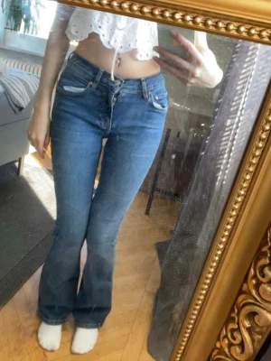 Jeans - Jeans storlek 34!