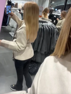 Löshår - Blont hår 200g clip ins 40 mc långt