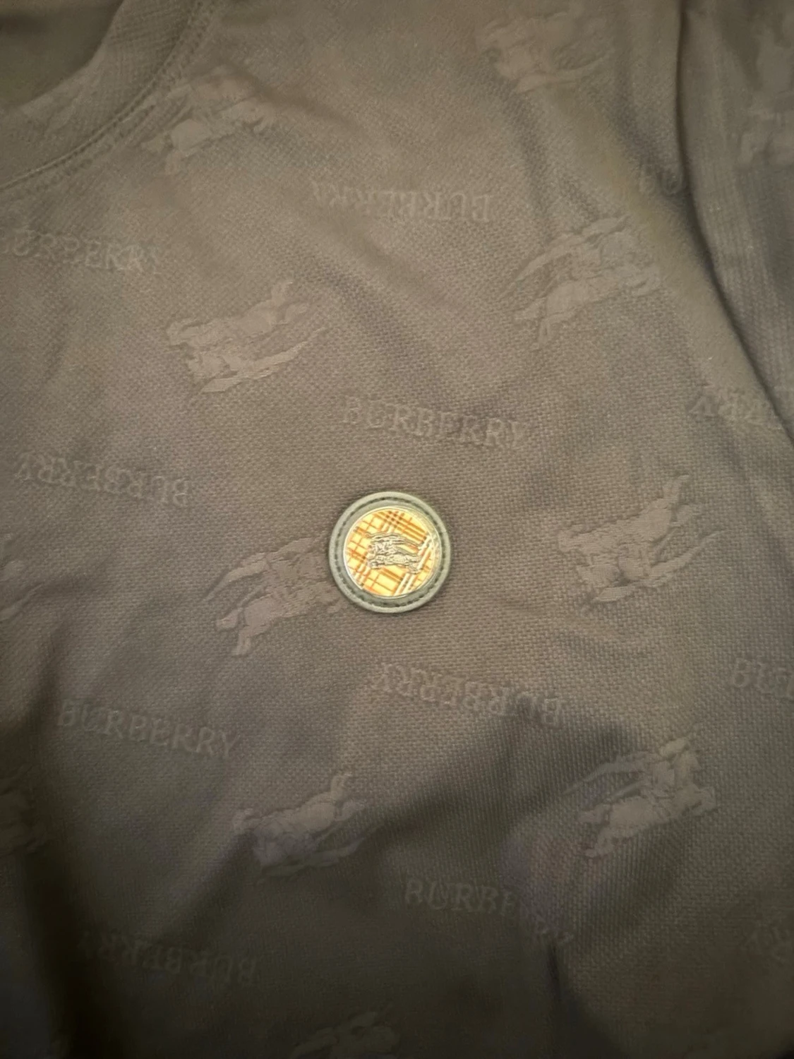 Svart Burberry t-shirt med logga - 1