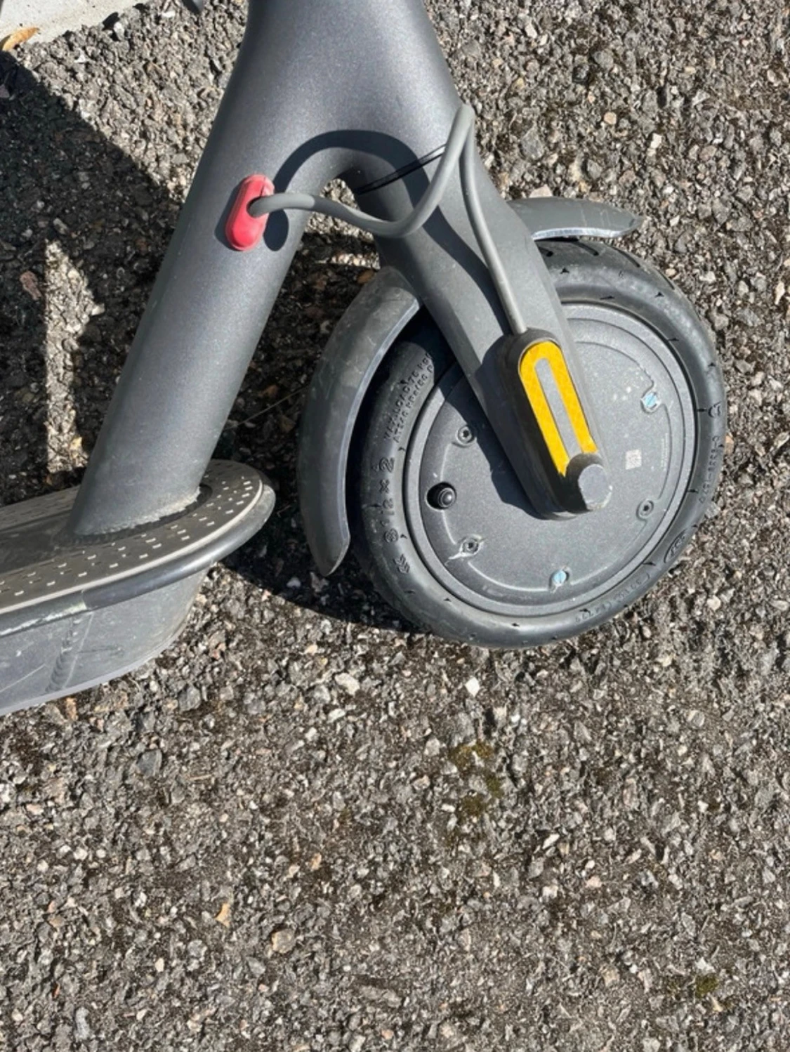 Svart elscooter.  kan byta mot nåt - 2