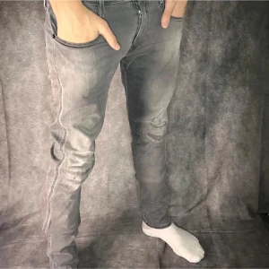 Replay jeans  - Används inte längre kan säljas till lägre pris vid snabb affär! W30 L32