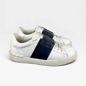 Valentino Open Navy | 40 - Valentino Open sneakers | Bra skick | Storlek 40 | Endast skorna ingår | #52