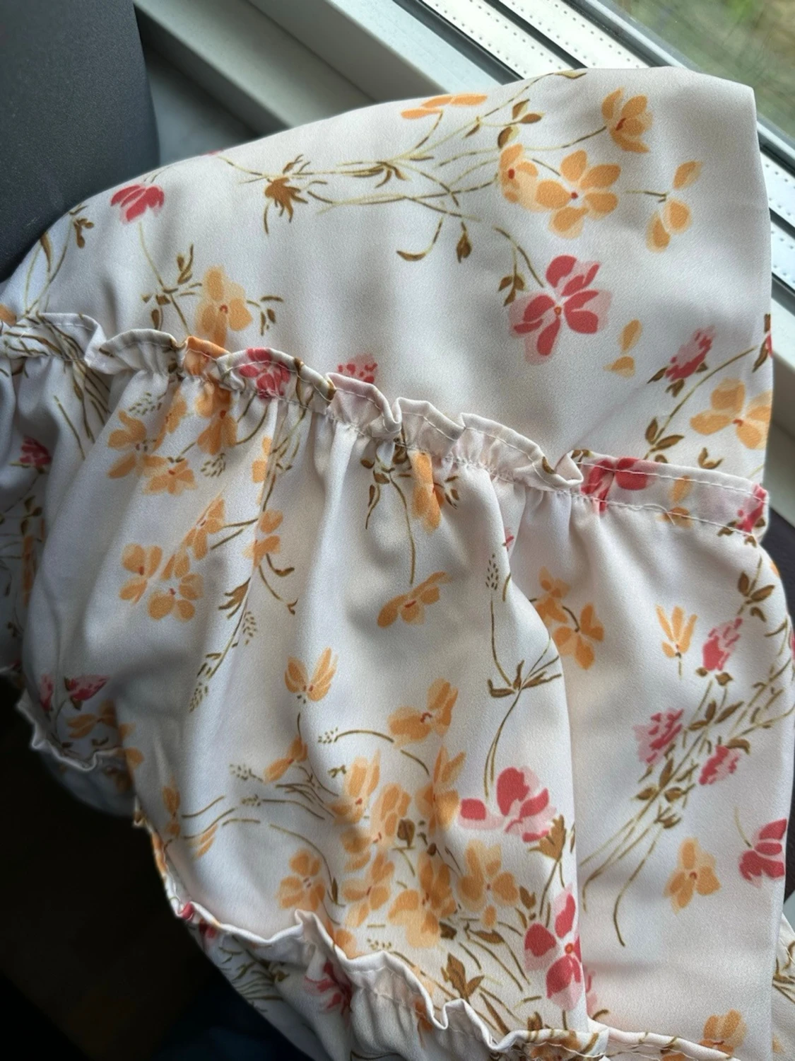 Blommig klänning  - 91