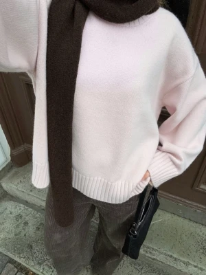 Gina Tricot Crew Neck Knitted Sweater - S - Stl S , som ny använd 1-2 ggr!