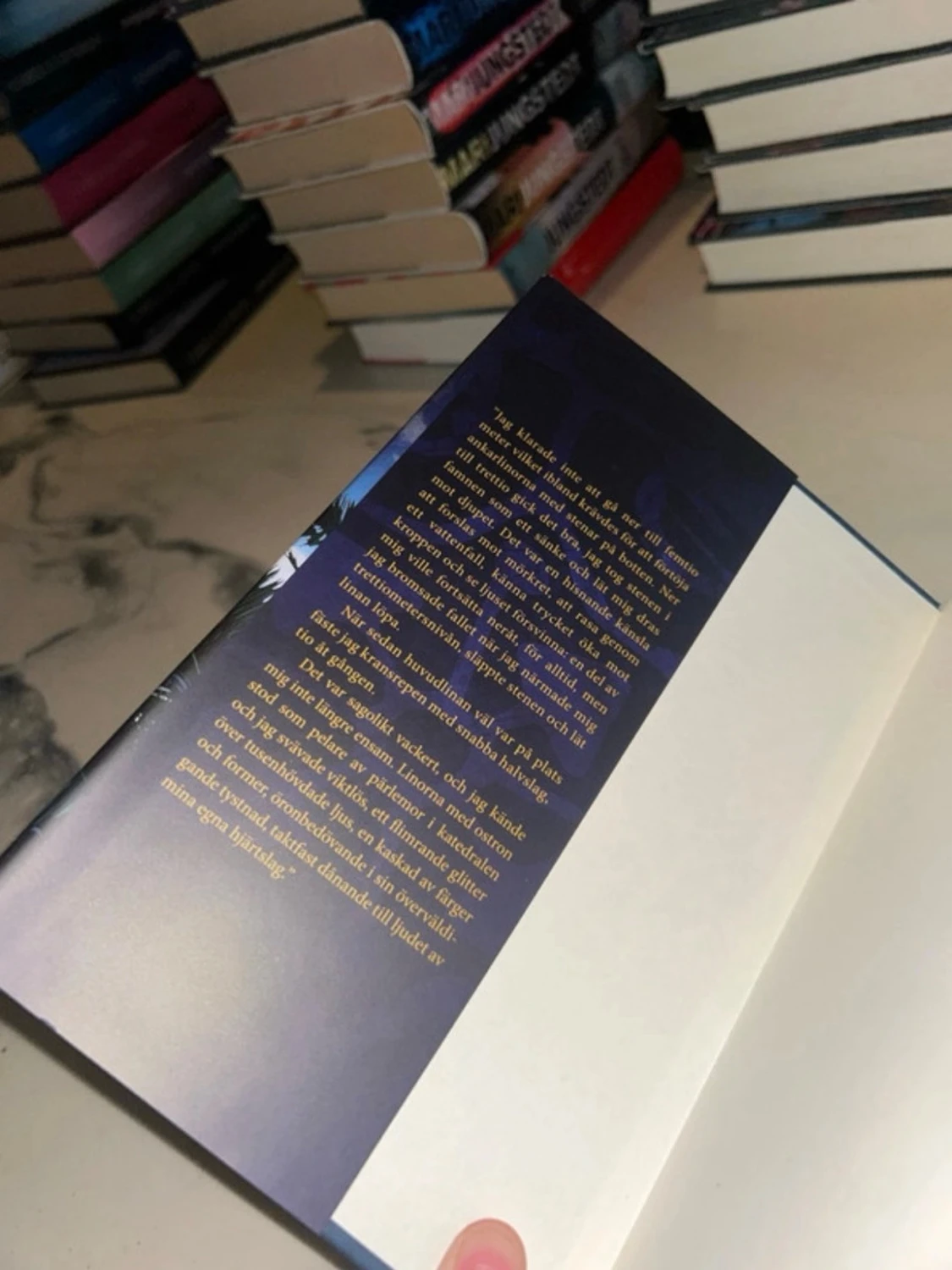 Pärlfarmen av Liza Marklund - 1