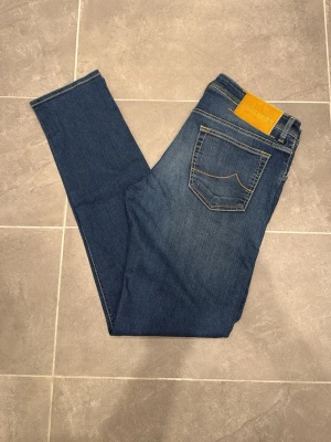 Jacob Cohën bard  - Ett par snygga byxor från Replay i storlek W38 i modellen Bard 