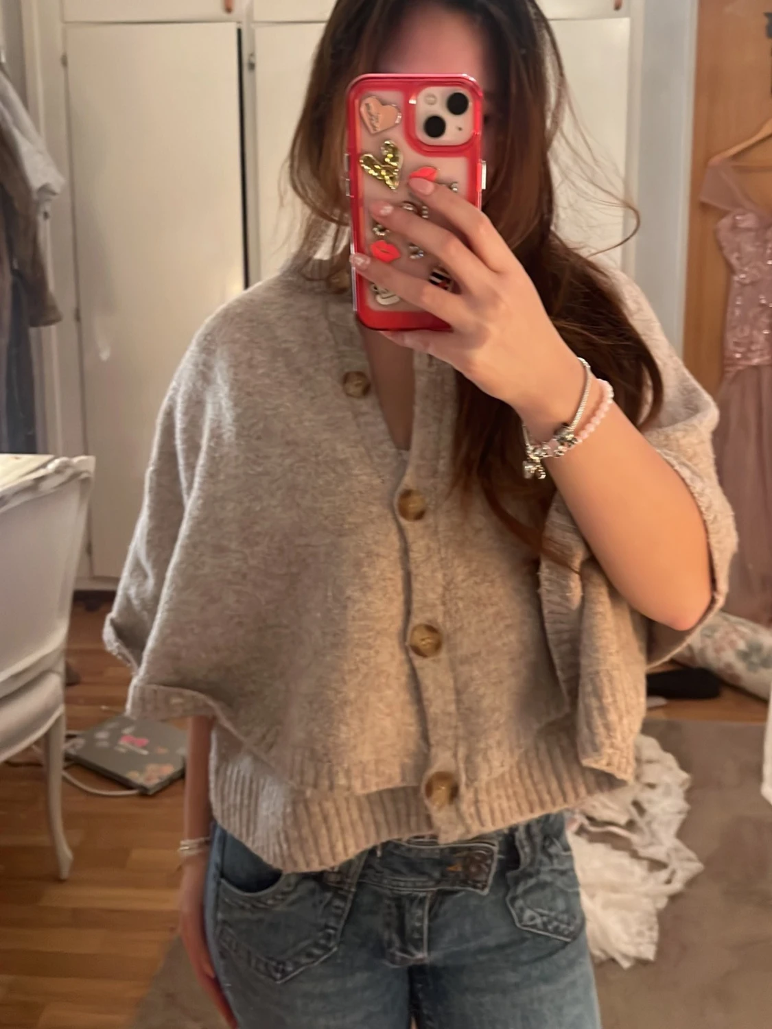 Beige kortärmad kofta från J'aime