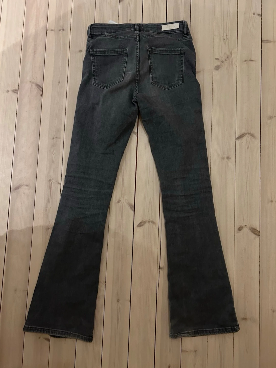 Grå flared Only jeans medelhög midja - 3