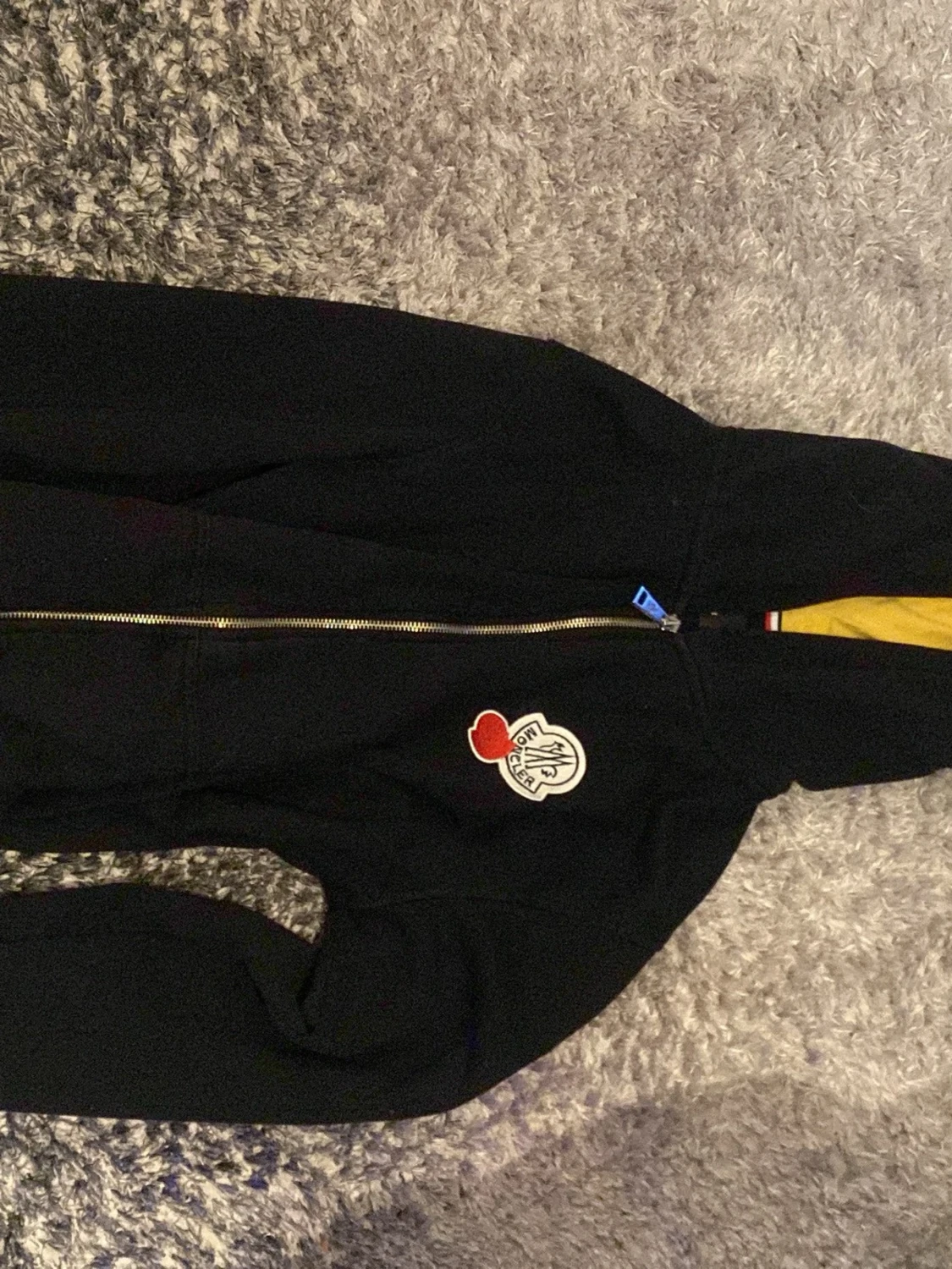 Svart Moncler hoodie med dragkedja