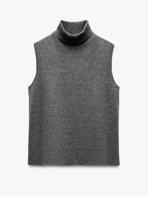 Ärmlös polo topp - Snygg ärmlös polo topp. Kommer tyvärr inte till användning längre! Jätte fint skick! 💞