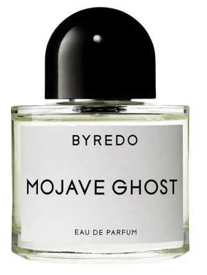 Byredo Mojave Ghost Eau de Parfum - Byredo Mojave Ghost Eau de Parfum kommer i en stilren, rund glasflaska med svart rund kork och vit etikett. Doften är unisex och flaskan har en minimalistisk design som känns lyxig och modern. Perfekt för dig som gillar exklusiva parfymer med unik karaktär.