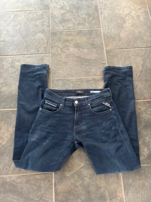 Replay grover jeans - Replay jeans - modellen grover. Sparsamt använda. Storlek 28/32 straight fit. Hör av dig vid frågor