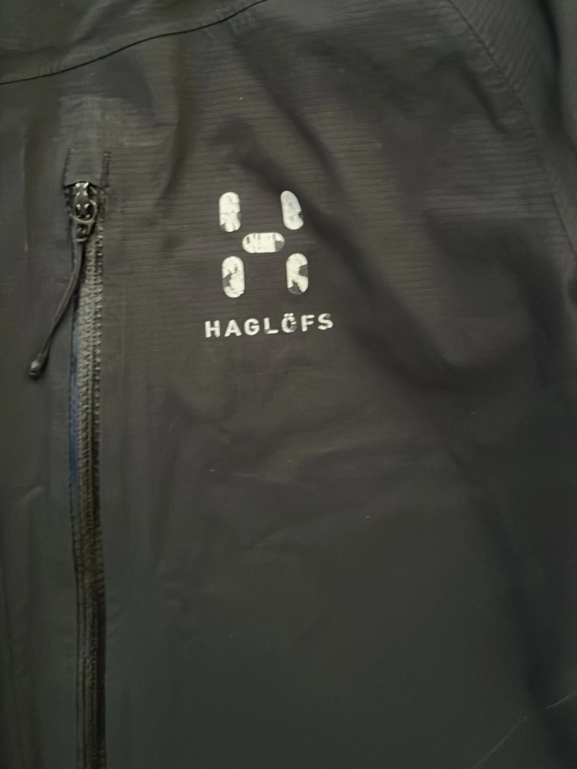 Svart regnjacka från Haglöfs - 2