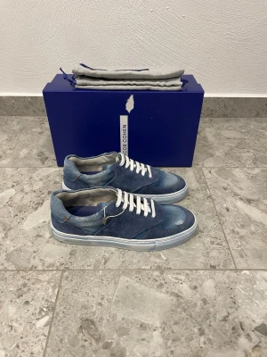 Jacob Cohën Sneakers - Helt Nya Jacob Cohen Skor || Storlek 40 || Nypris ca 4000kr || Mitt pris 2899kr || Tveka inte på att höra av dig vid frågor eller funderingar 