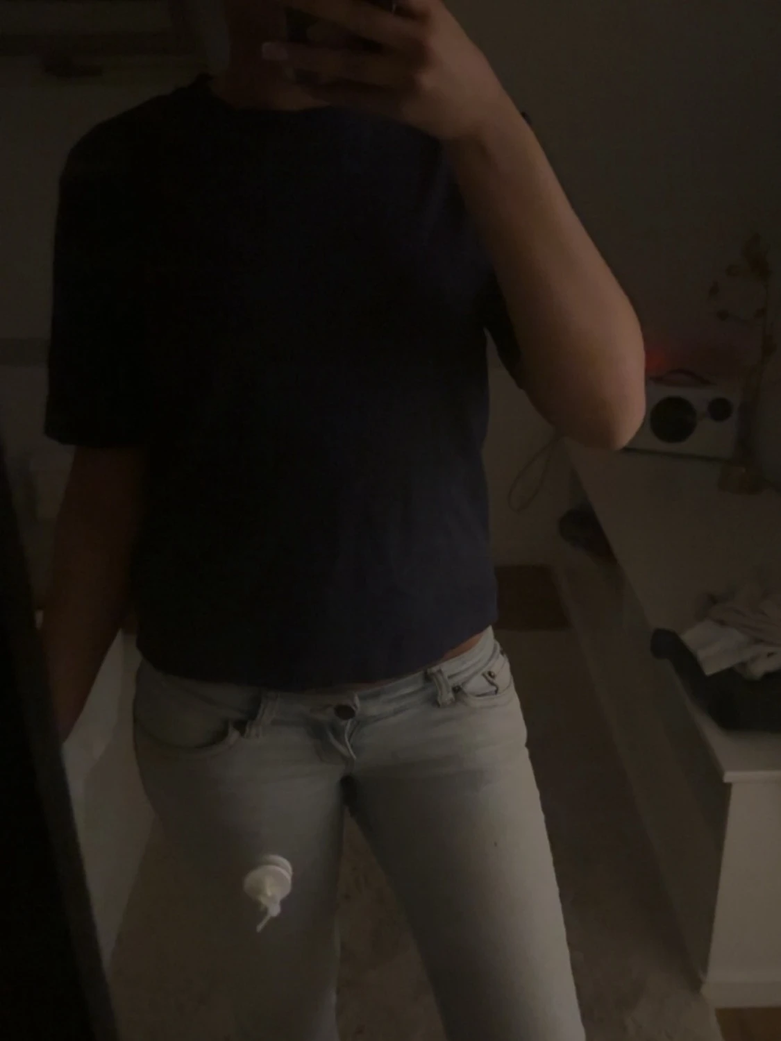 Mörkblå basic t-shirt - 1