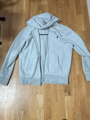 Ralph lauren hoodie - Säljer min hoodie