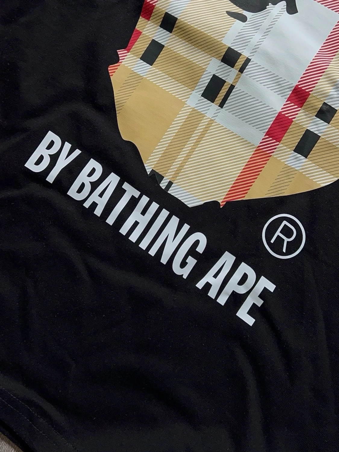 Svart BAPE t-shirt med rutigt tryck - 4