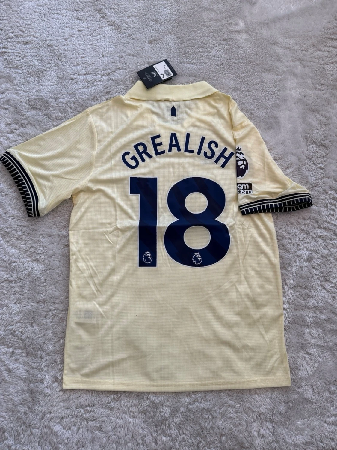 Everton bortatröja Grealish 18