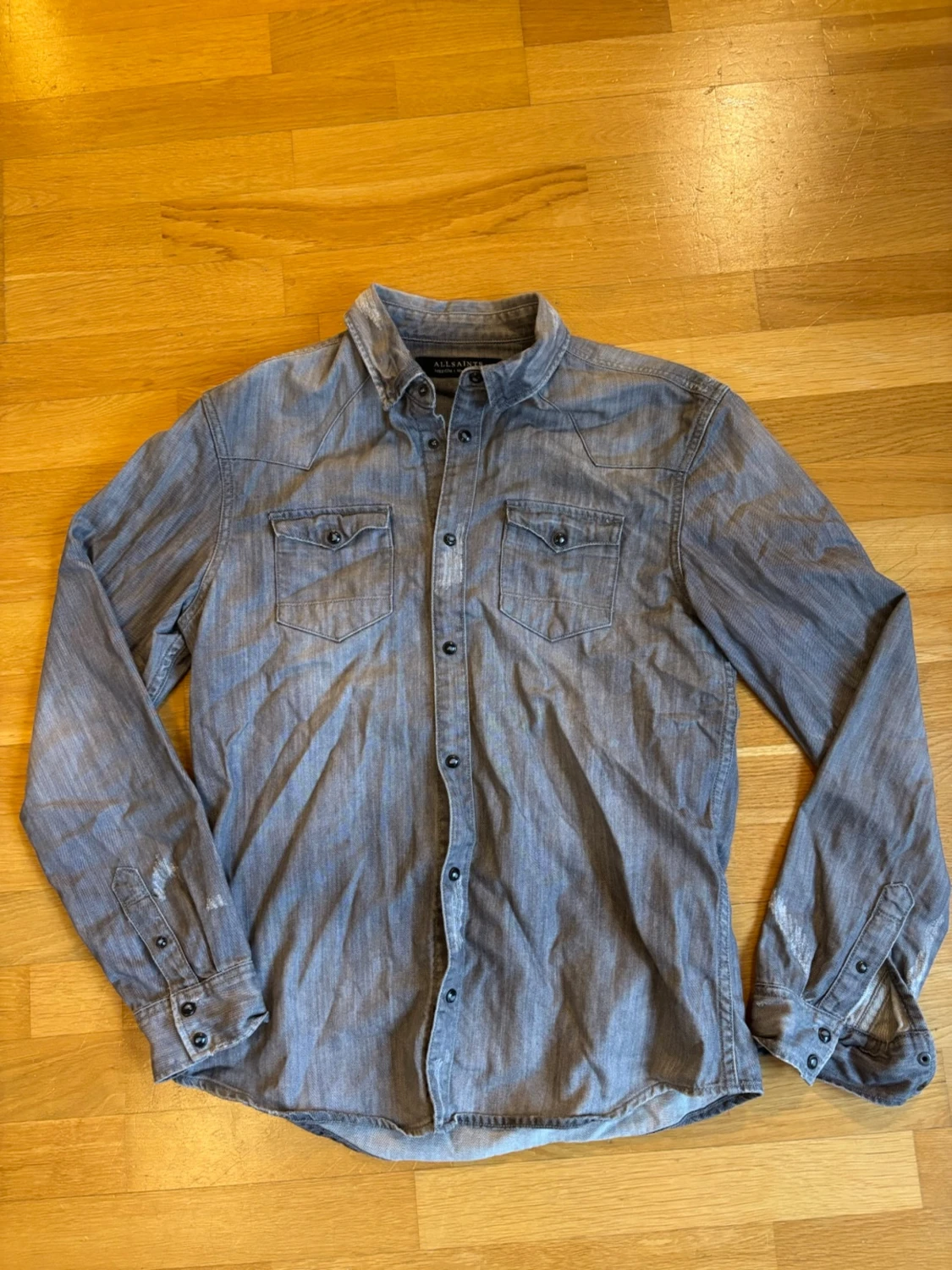 Grå skjorta från AllSaints - 1