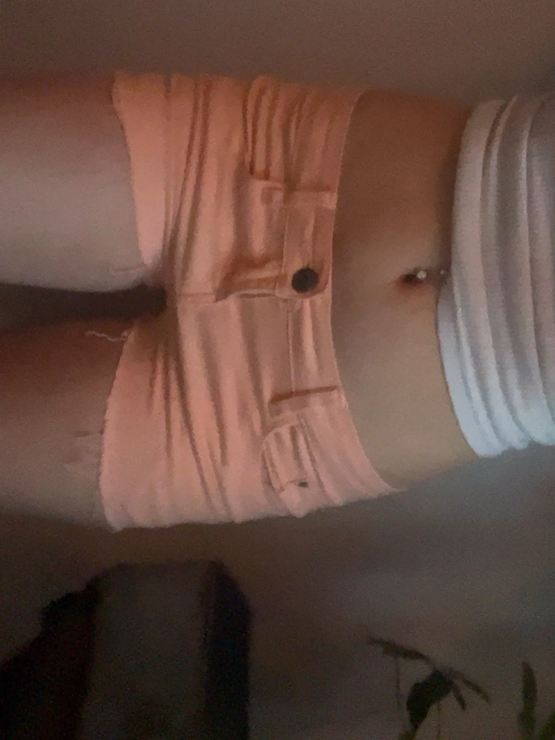 Persikofärgade tighta shorts - 4