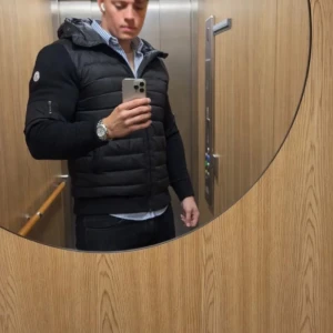 Cardigan - Fett använd i 3veckor storlek 5