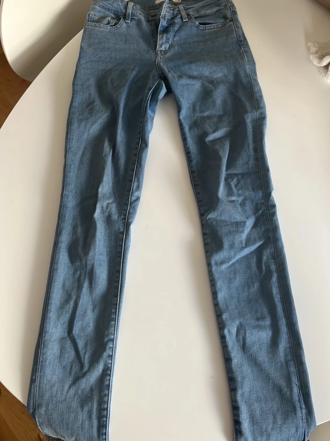 Ljusblå skinny jeans från Levi's