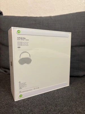 Oöppnad AirPods Max USB-C - Oöppnad AirPods Max helt nytt allt funkar som ska vita färgen.